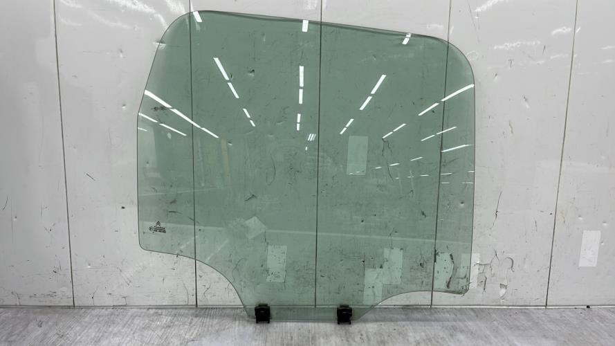 Vitre arriere droit CITROEN C3 PICASSO PHASE 1 Diesel