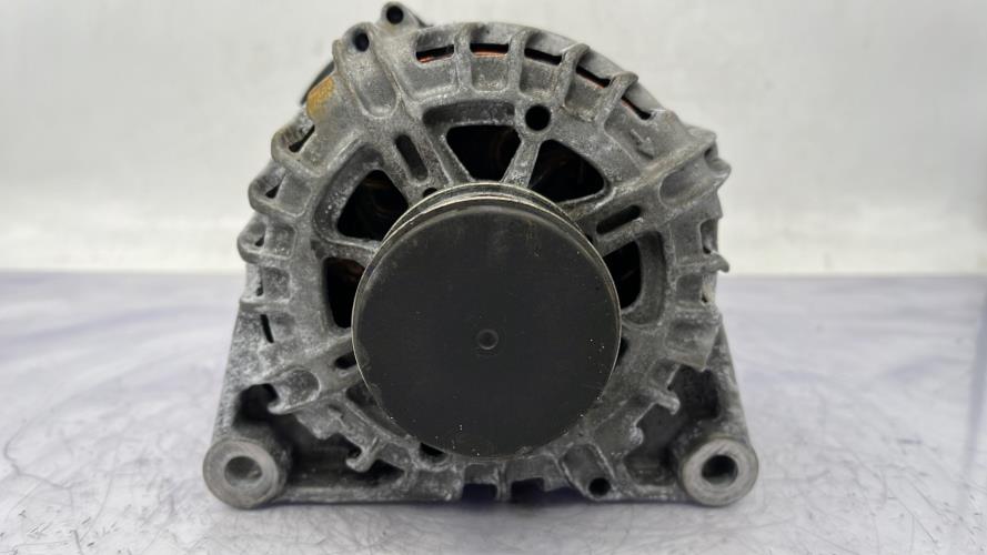 Alternateur OPEL CORSA F PHASE 1 Essence