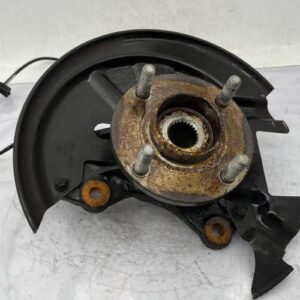 Fusee avant gauche FORD B-MAX Essence