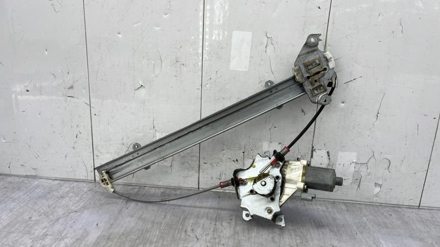 Leve vitre electrique avant droit NISSAN MICRA 3 PHASE 1 Essence
