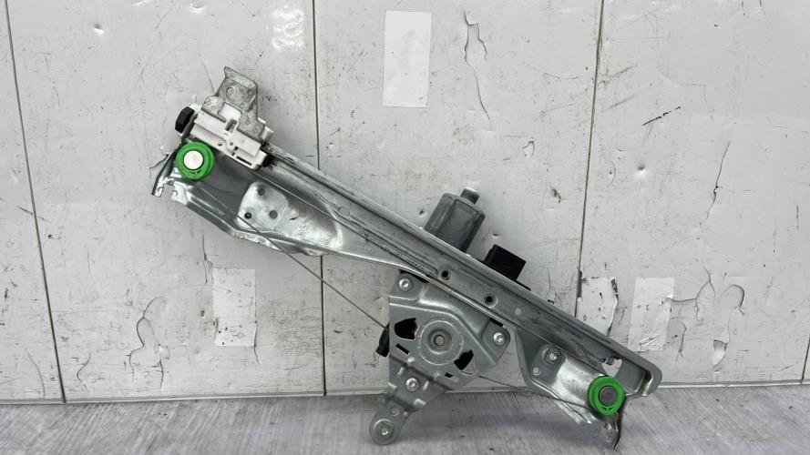 Leve vitre electrique arriere gauche PEUGEOT 308 1 PHASE 2 Essence