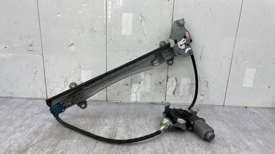 Leve vitre electrique avant droit RENAULT TWINGO 2 PHASE 1 Essence