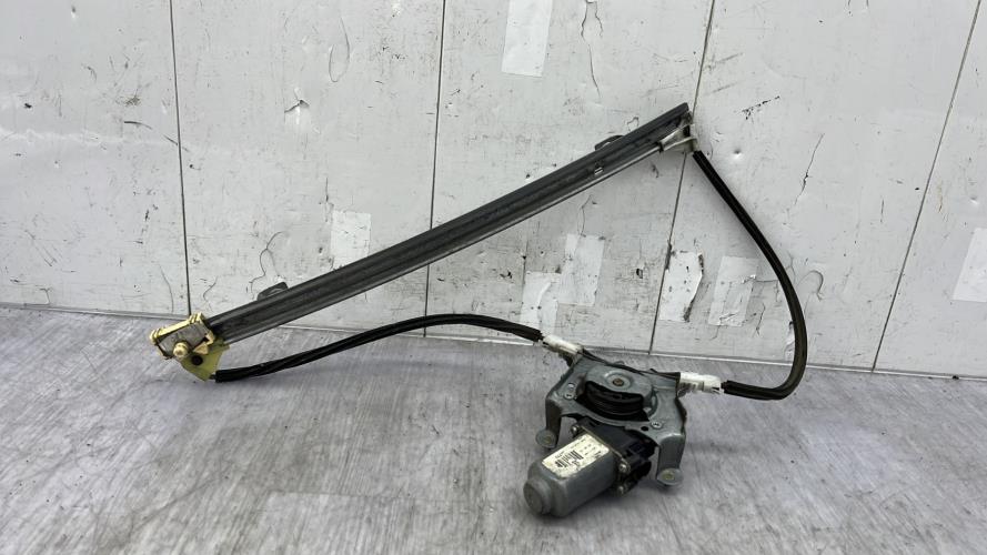 Leve vitre electrique avant gauche RENAULT CLIO 2 PHASE 2 Diesel