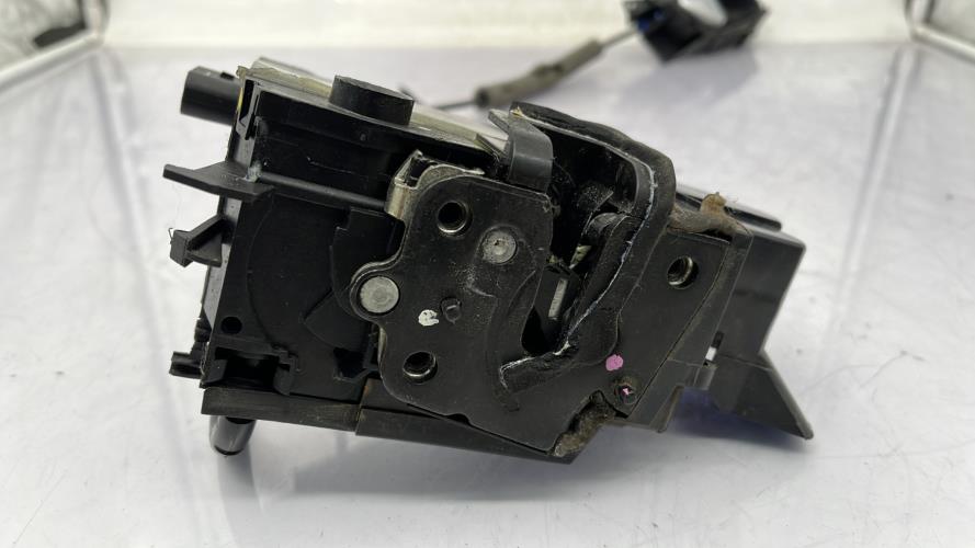 Serrure avant droit CITROEN C4 PICASSO 2 PHASE 1 Diesel