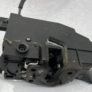 Serrure avant droit PEUGEOT 308 2 SW PHASE 1 BREAK Diesel