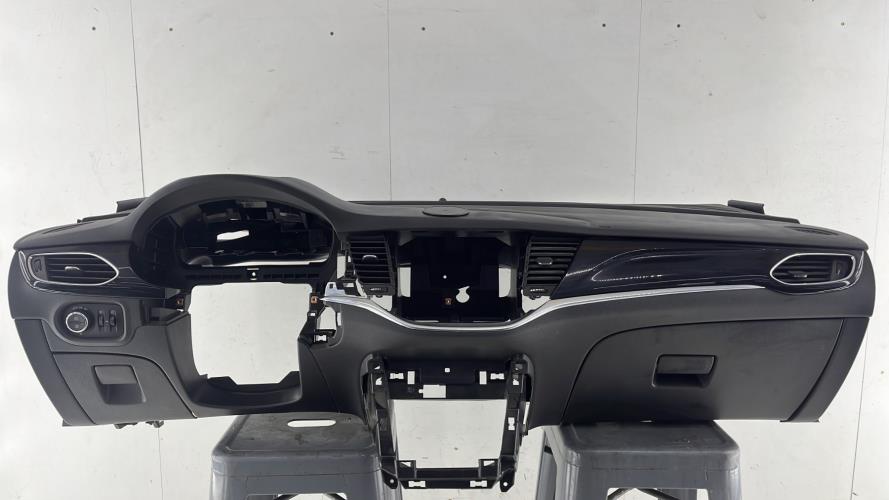 Tableau de bord OPEL ASTRA K PHASE 1 Essence