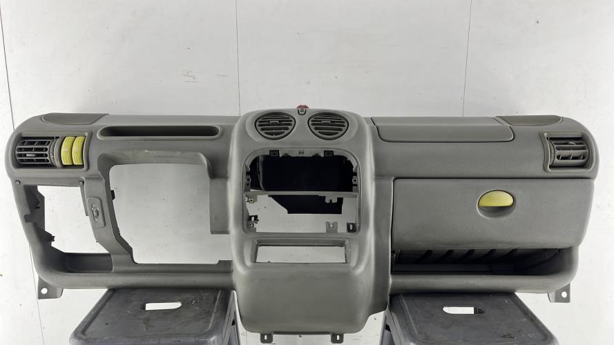 Tableau de bord RENAULT TWINGO 1 PHASE 2 Essence