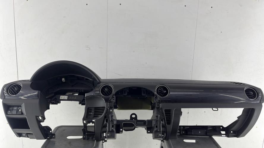 Tableau de bord MAZDA MX5 3 PHASE 2 CABRIOLET Essence