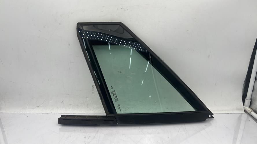 Custode arriere gauche (porte) CITROEN C4 1 PHASE 1 Diesel