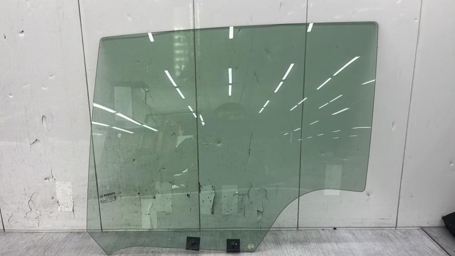 Vitre arriere gauche RENAULT CLIO 4 PHASE 2 Essence