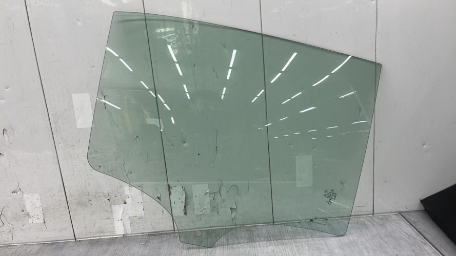 Vitre arriere droit MERCEDES CLASSE A 177 PHASE 2 Essence