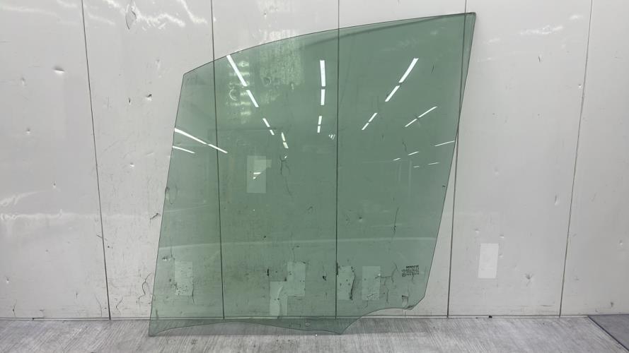 Vitre avant gauche RENAULT SCENIC 2 PHASE 1 Diesel