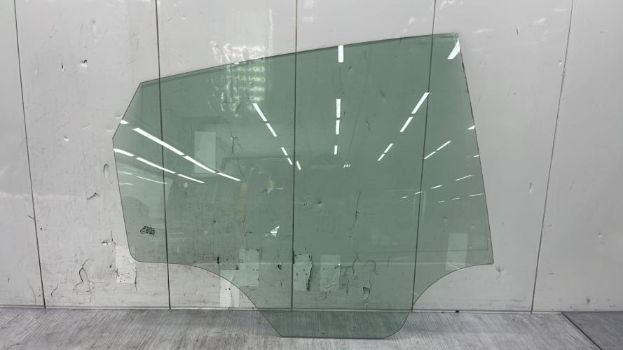 Vitre arriere droit SEAT IBIZA 4 PHASE 1 Essence