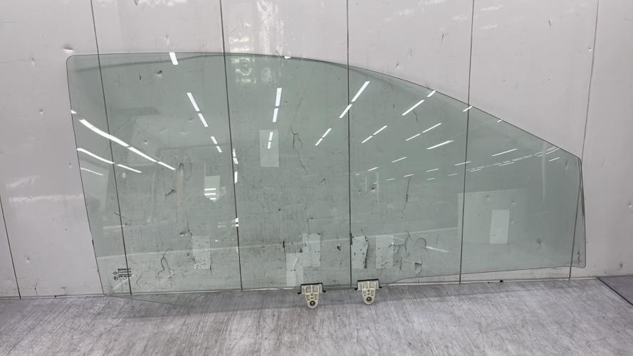 Vitre avant droit RENAULT TWINGO 2 PHASE 1 Essence