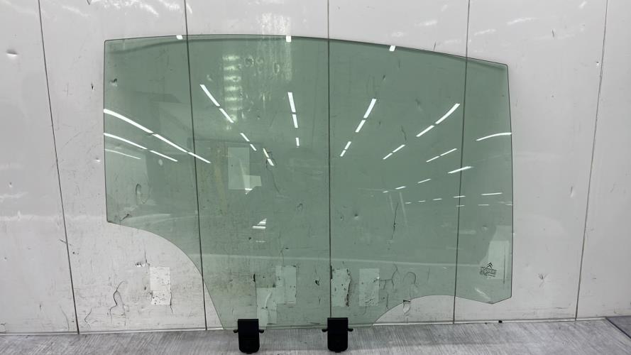 Vitre arriere droit CITROEN C5 2 Diesel