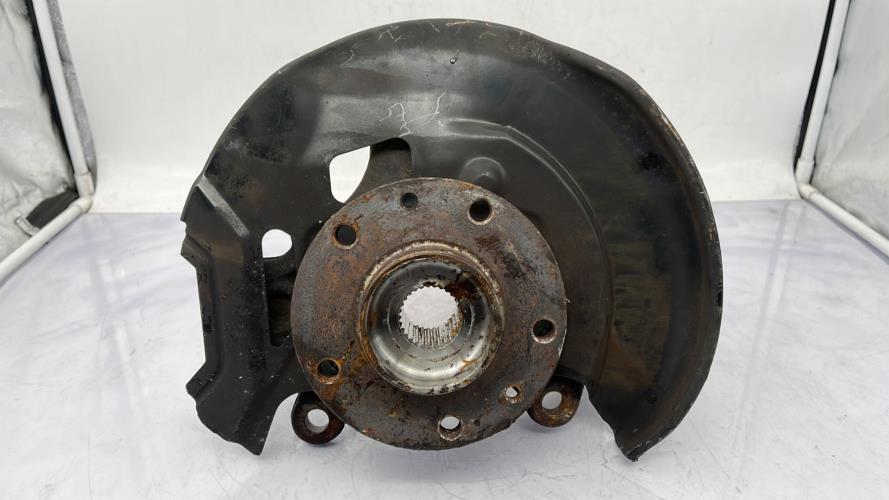 Fusee avant droit RENAULT KADJAR PHASE 1 Diesel