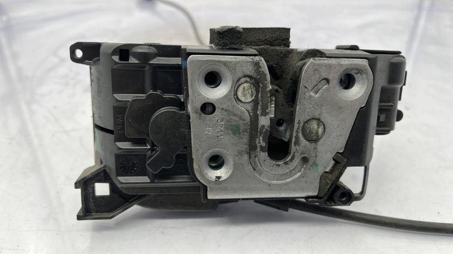 Serrure avant droit RENAULT CLIO 3 PHASE 2 BREAK Diesel