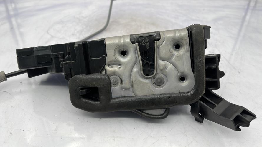 Serrure arriere droit MERCEDES CLASSE A 177 PHASE 2 Essence