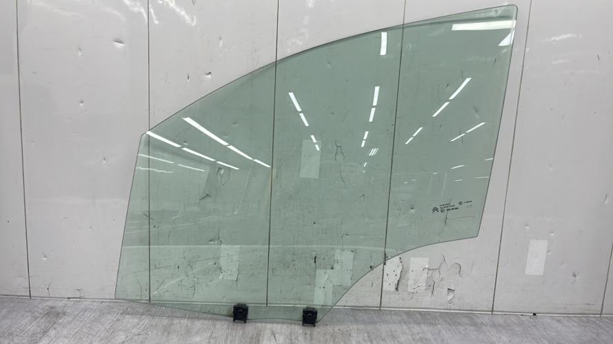 Vitre avant gauche CITROEN DS4 PHASE 1 Diesel