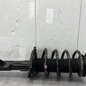 Amortisseur avant droit FORD FOCUS 3 PHASE 2 Essence