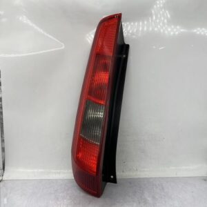 Feu arriere principal gauche (feux) FORD FIESTA 5 PHASE 1 Diesel