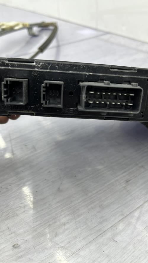 Leve vitre electrique avant gauche CITROEN C8 Diesel