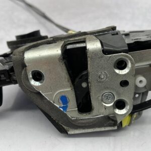Serrure avant gauche TOYOTA VERSO PHASE 1 Diesel