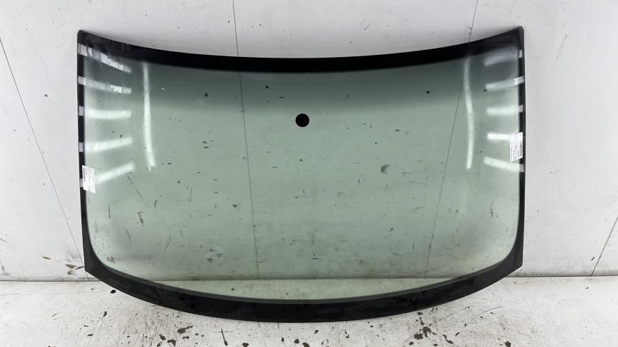 Pare brise AUDI A4 2 PHASE 1 Diesel