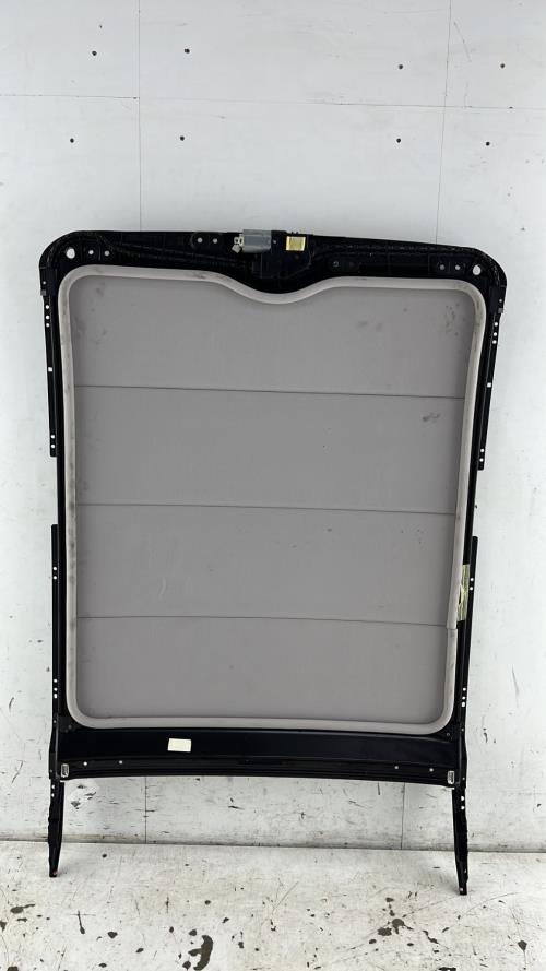 Toit panoramique PEUGEOT 407 PHASE 1 BREAK Diesel