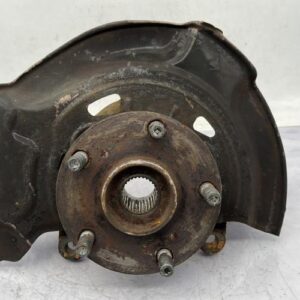 Fusee avant droit TOYOTA VERSO PHASE 1 Diesel