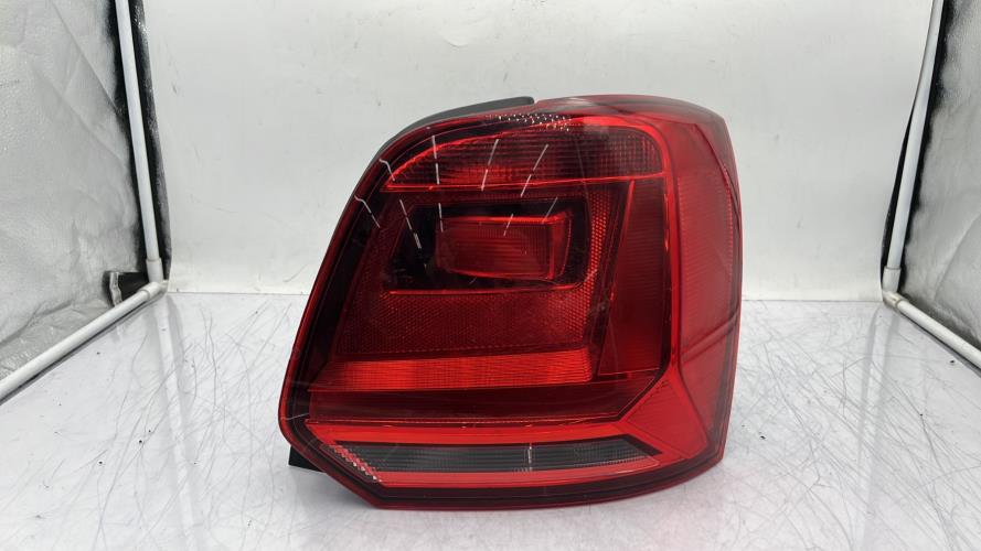 Feu arriere principal droit (feux) VOLKSWAGEN POLO 5 PHASE 2 Diesel