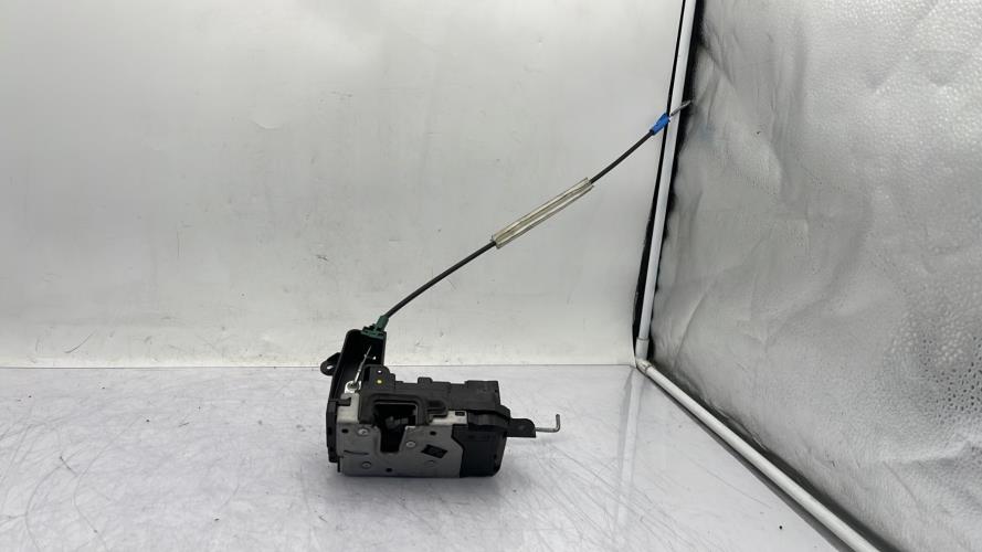 Serrure avant droit OPEL ZAFIRA B PHASE 2 Diesel