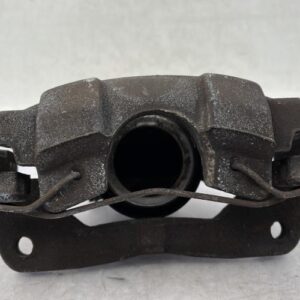 Etrier avant droit (freinage) TOYOTA YARIS 3 PHASE 2 Essence