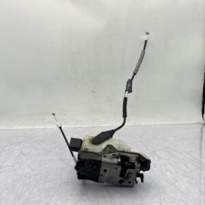 Serrure arriere droit PEUGEOT 208 1 PHASE 2 Essence