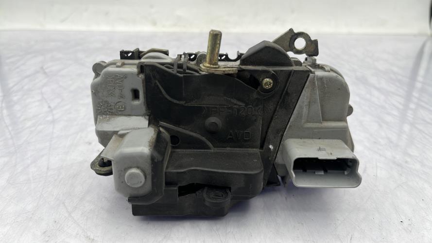 Serrure avant droit CITROEN XSARA PICASSO PHASE 1 Diesel