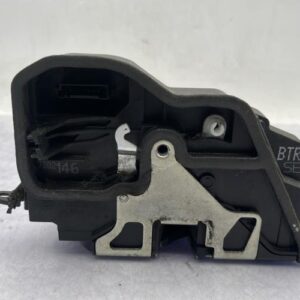 Serrure avant droit BMW SERIE 1 E87 PHASE 2 Diesel