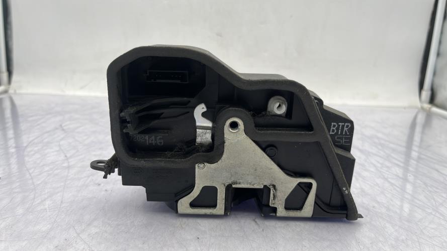 Serrure avant droit BMW SERIE 1 E87 PHASE 2 Diesel
