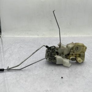 Serrure avant gauche HONDA JAZZ 2 Essence