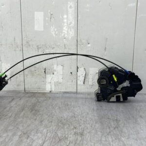 Serrure avant gauche TOYOTA AVENSIS 2 PHASE 2 BREAK Diesel