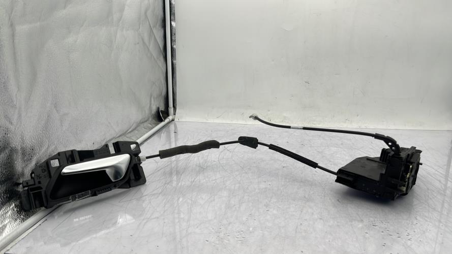 Serrure avant gauche PEUGEOT 308 2 SW PHASE 1 BREAK Diesel