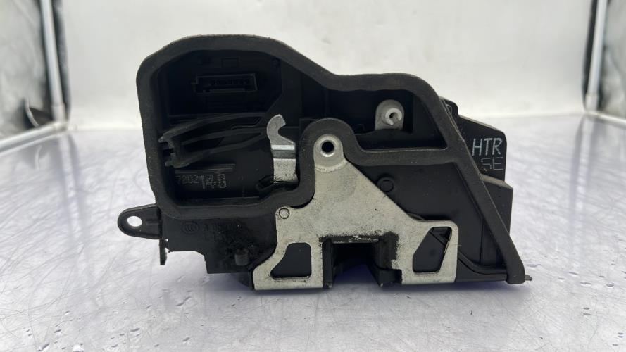 Serrure arriere droit BMW SERIE 1 E87 PHASE 2 Diesel
