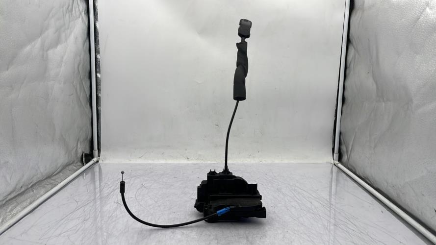 Serrure avant droit RENAULT LAGUNA 3 PHASE 1 Diesel