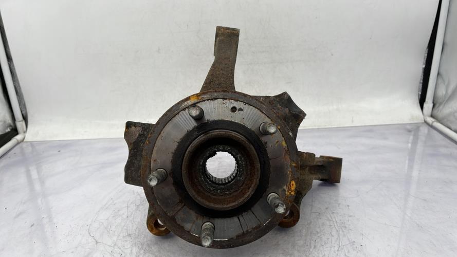 Fusee avant droit CHEVROLET CAPTIVA PHASE 1 Diesel