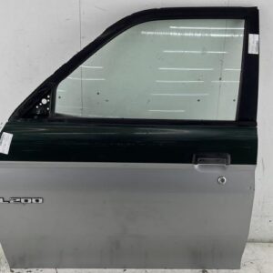 Porte avant gauche MITSUBISHI L 200 2 Diesel