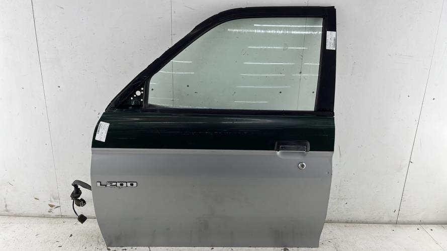 Porte avant gauche MITSUBISHI L 200 2 Diesel