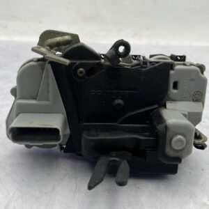 Serrure avant gauche CITROEN XSARA PHASE 2 COUPE Diesel