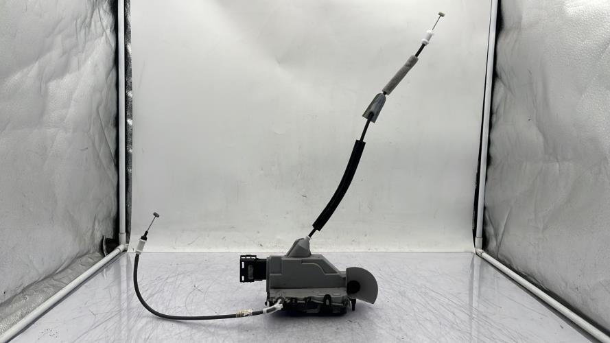 Serrure avant gauche PEUGEOT 3008 2 PHASE 2 Diesel