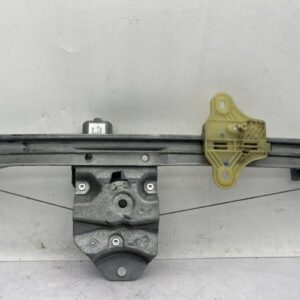 Leve vitre electrique avant gauche RENAULT CLIO 4 PHASE 2 Diesel
