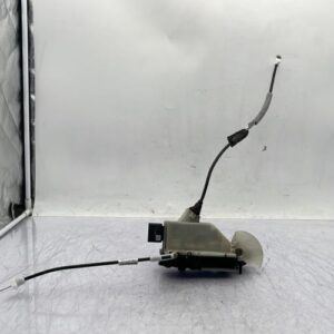 Serrure avant gauche PEUGEOT 208 1 PHASE 2 Diesel