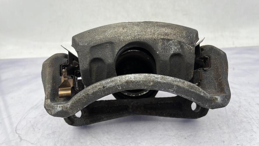 Etrier avant droit (freinage) NISSAN PULSAR Diesel